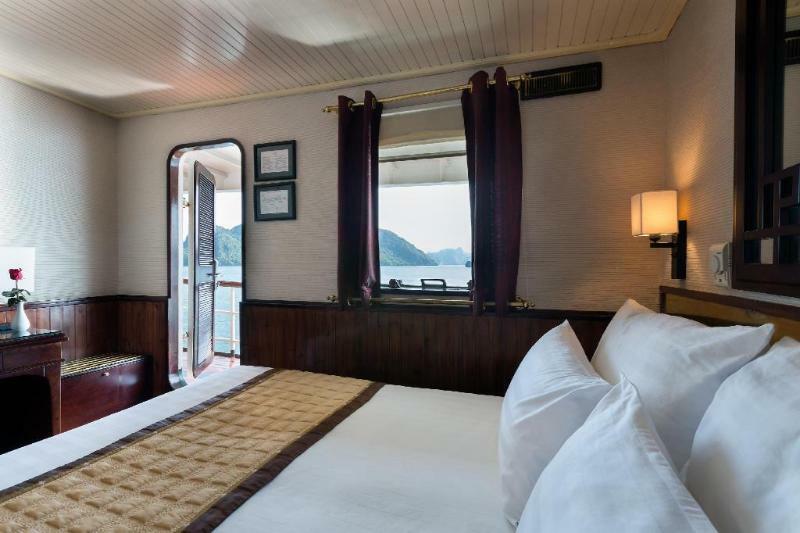 Отель Emeraude Classic Cruises Халонг Экстерьер фото